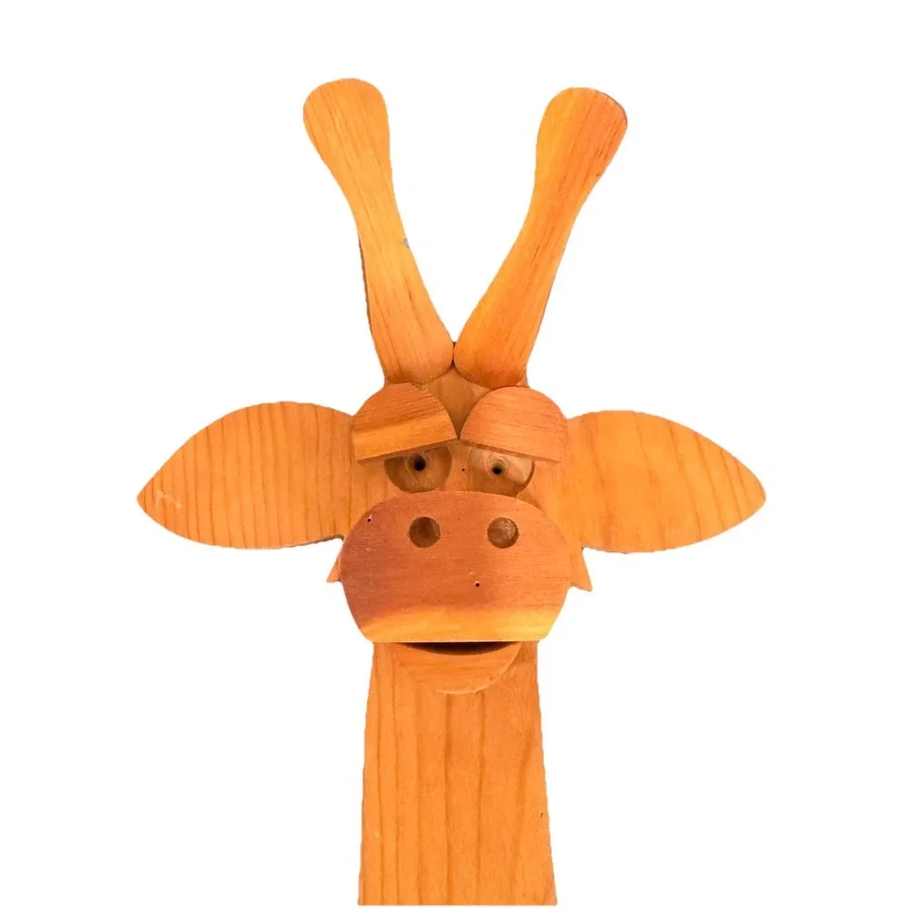 Vintage Handmade Decorative Wood Giraffe/Deer  with Hooks  wall hunger